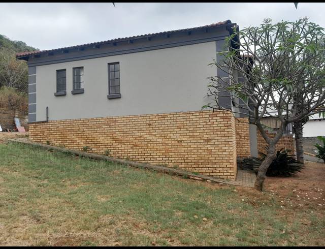 3 BEDROOM HOUSE FOR SALE IN GEELHOUTPARK